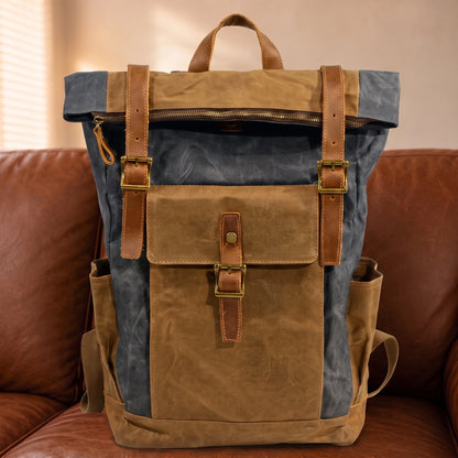 BUCKLE STRAP BACKPACK