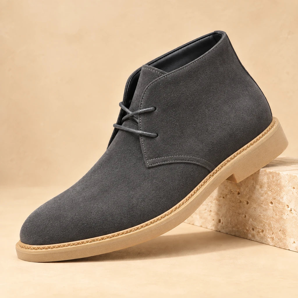 LIGHTWEIGHT SUEDE BOOTS