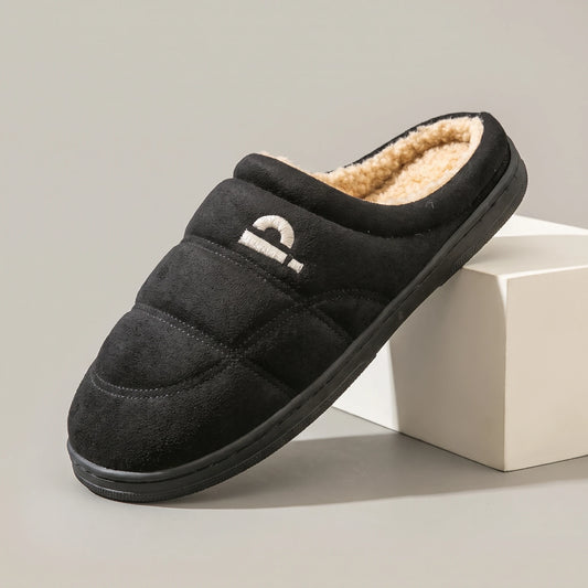 COZY QUILTED SLIPPERS Black