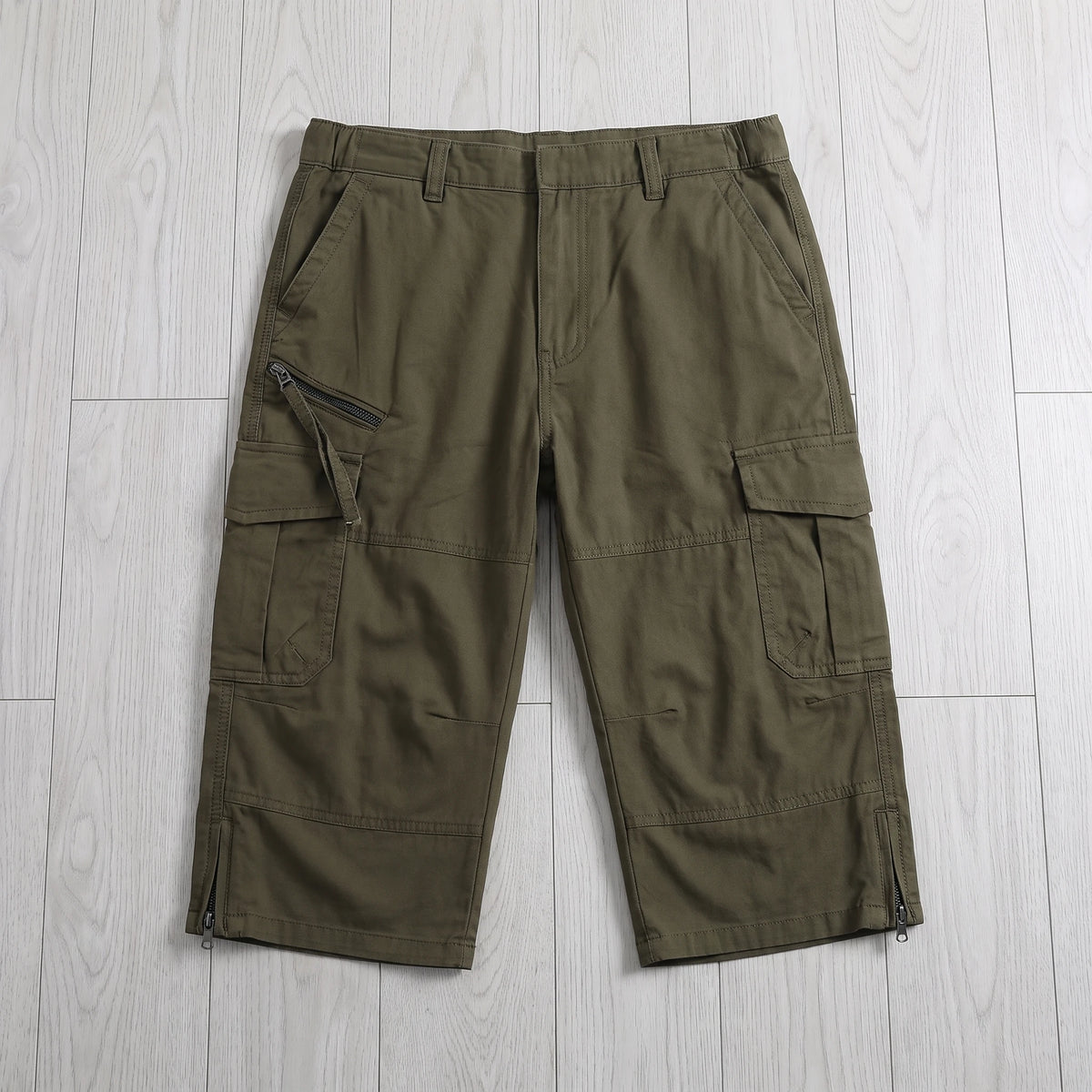 CARGO CAPRI SHORTS Green