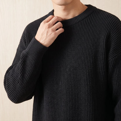 THICK KNIT CREW SWEATER worn