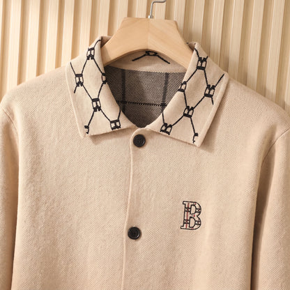 COLLARED KNIT CARDIGAN patterned collar and buttons close-up