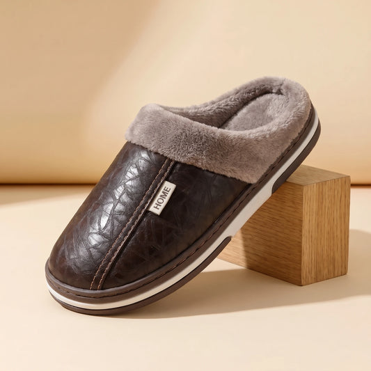 WARM FLEECE SLIPPERS Brown